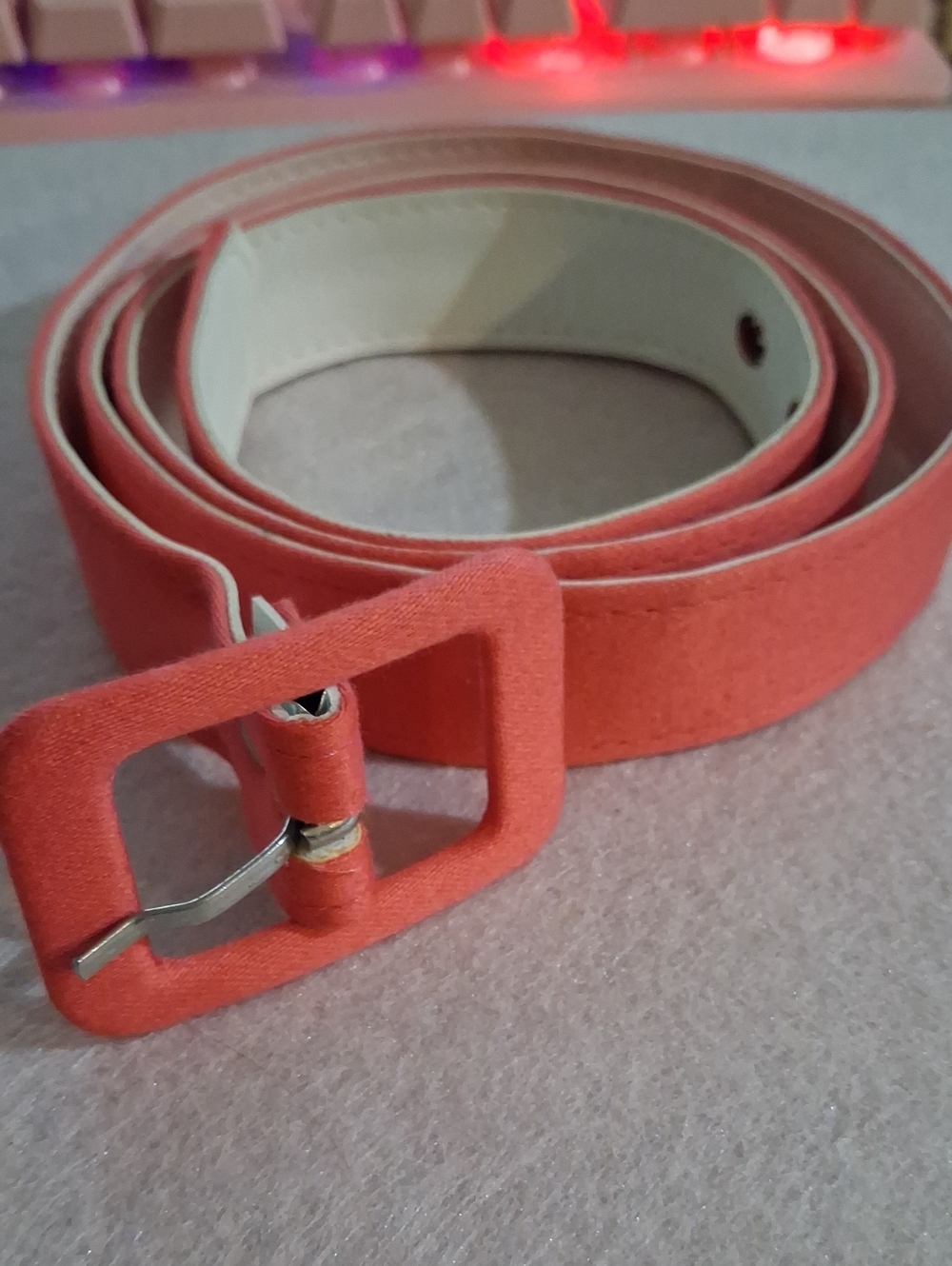 Women’s Coral Fabric Waist Belt - Stylish Everyday Accent